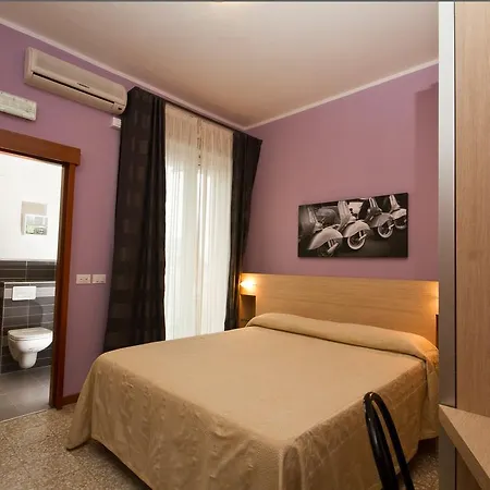 Szálloda Mary Fleur 2*